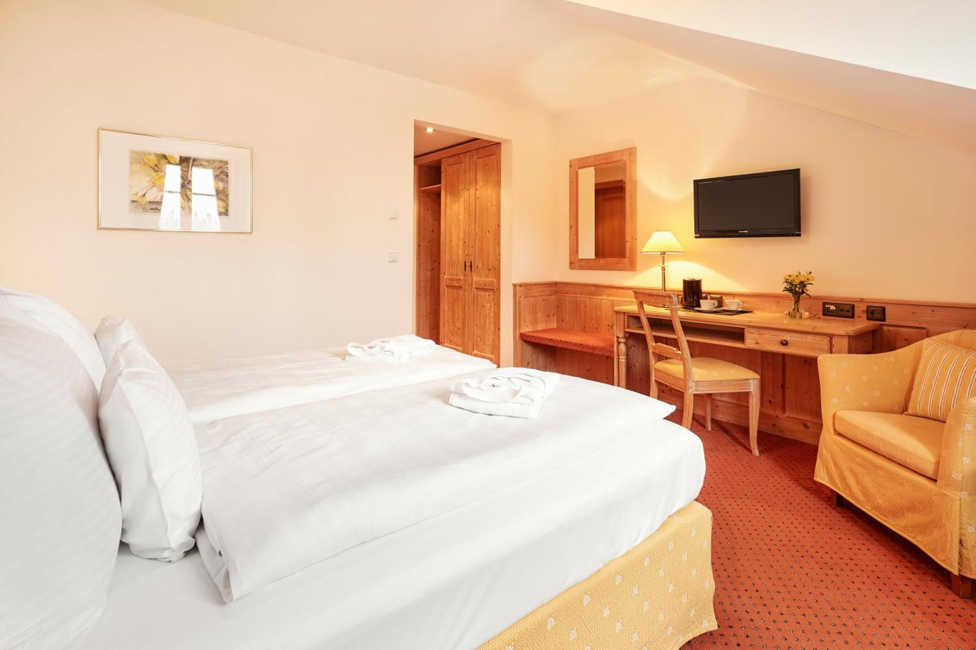 Hotel Auf Der Gsteig Gmbh Lechbruck Δωμάτιο φωτογραφία
